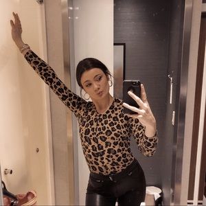 Long sleeve cheetah print shirt